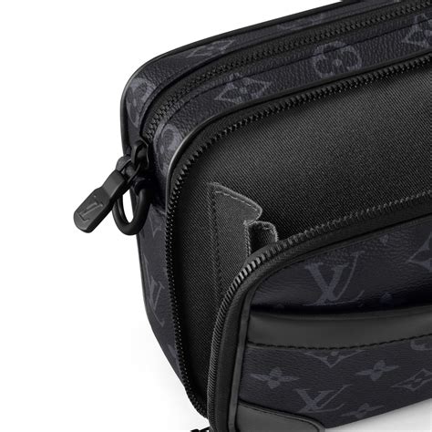 Sac Alpha Messenger Toile Monogram Éclipse 